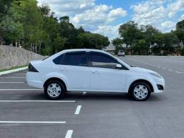 FORD - FIESTA - 2014/2014 - Branca - R$ 36.900,00