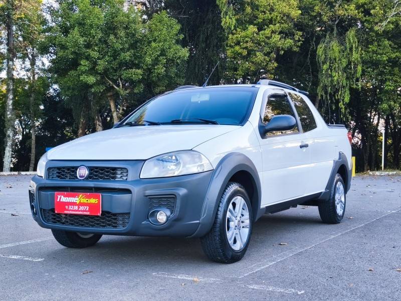 FIAT - STRADA - 2015/2015 - Branca - R$ 64.900,00