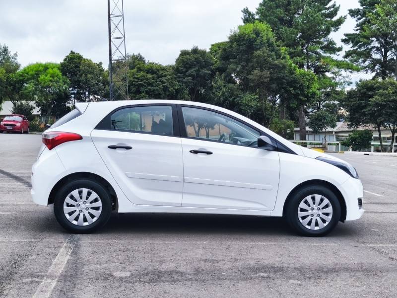 HYUNDAI - HB20 - 2018/2018 - Branca - R$ 49.900,00