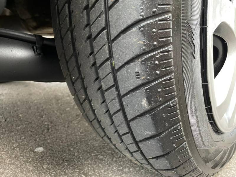 FORD - FIESTA - 2014/2014 - Dourada - R$ 32.900,00