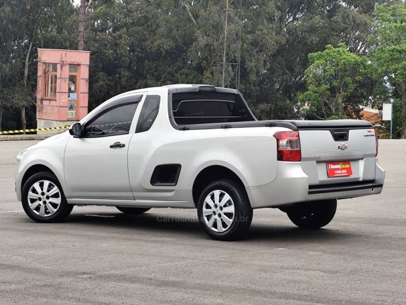 CHEVROLET - MONTANA - 2015/2015 - Prata - R$ 44.900,00