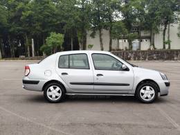 RENAULT - CLIO - 2006/2006 - Prata - R$ 19.900,00