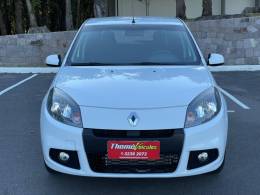 RENAULT - SANDERO - 2014/2014 - Branca - R$ 35.900,00
