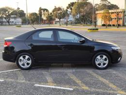 KIA MOTORS - CERATO - 2010/2010 - Preta - R$ 39.900,00