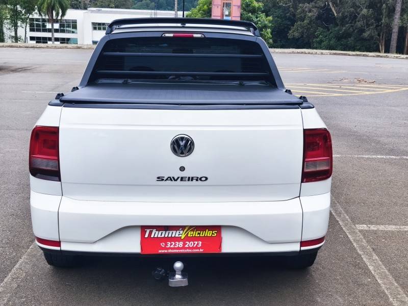 VOLKSWAGEN - SAVEIRO - 2017/2017 - Branca - R$ 66.900,00