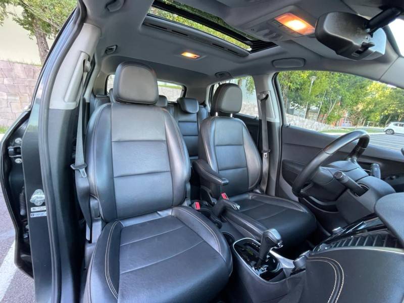 CHEVROLET - TRACKER - 2019/2019 - Cinza - R$ 89.900,00