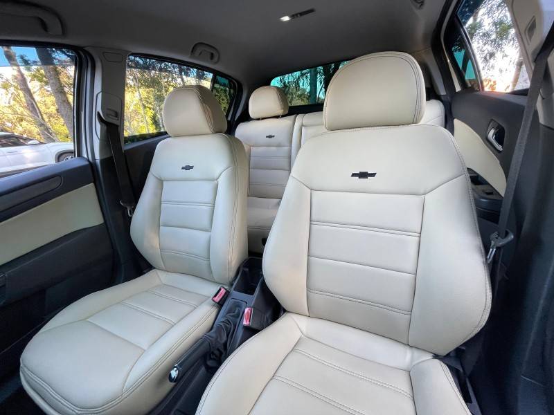 CHEVROLET - VECTRA - 2010/2010 - Branca - R$ 43.900,00