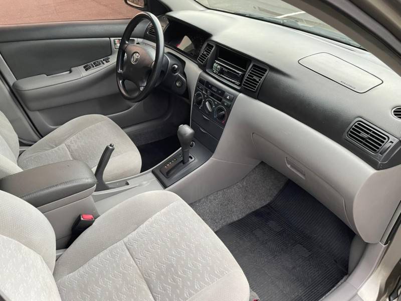 TOYOTA - COROLLA - 2003/2003 - Bege - R$ 35.900,00