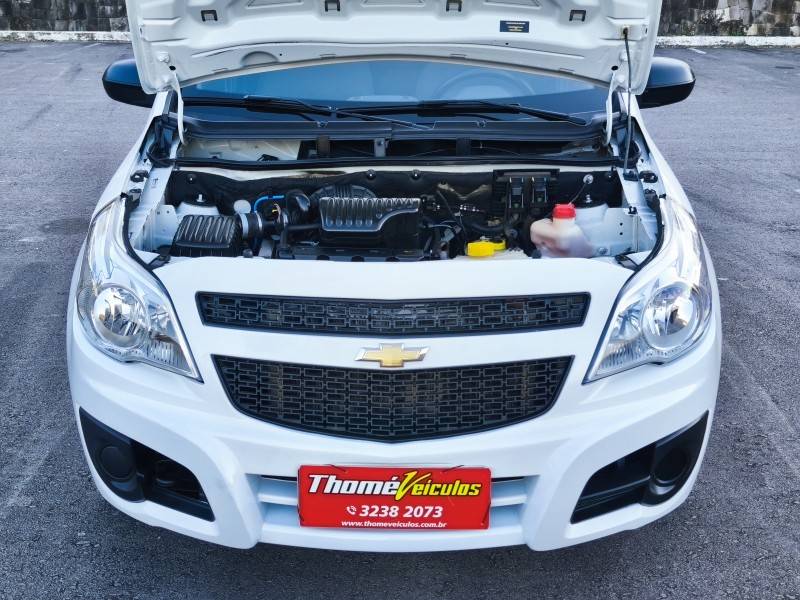 CHEVROLET - MONTANA - 2013/2013 - Branca - R$ 39.900,00