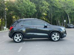CHEVROLET - TRACKER - 2015/2015 - Preta - R$ 68.900,00