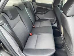 FORD - FOCUS - 2013/2013 - Cinza - R$ 42.900,00