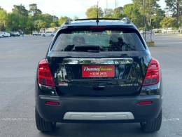 CHEVROLET - TRACKER - 2015/2015 - Preta - R$ 68.900,00