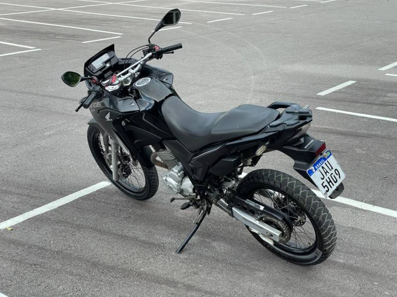 HONDA - XRE 300 - 2021/2021 - Preta - R$ 29.900,00