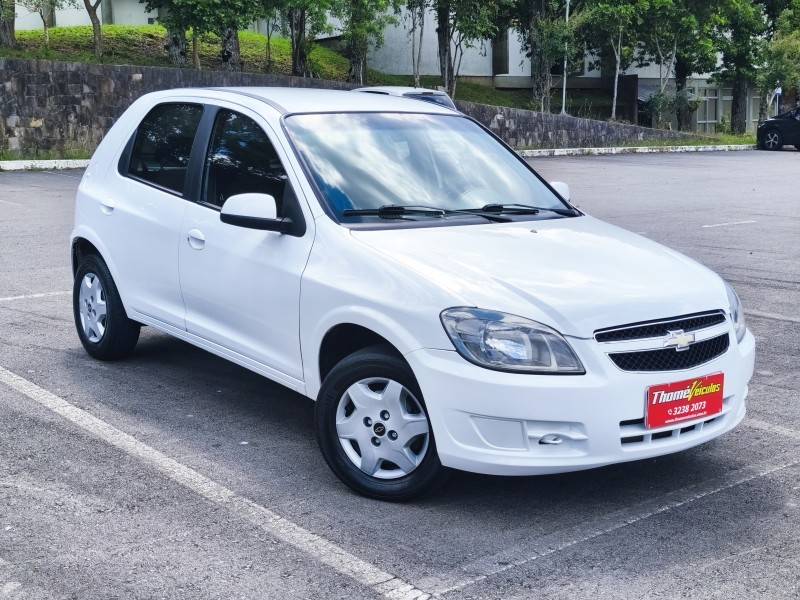 CHEVROLET - CELTA - 2014/2014 - Branca - R$ 35.900,00