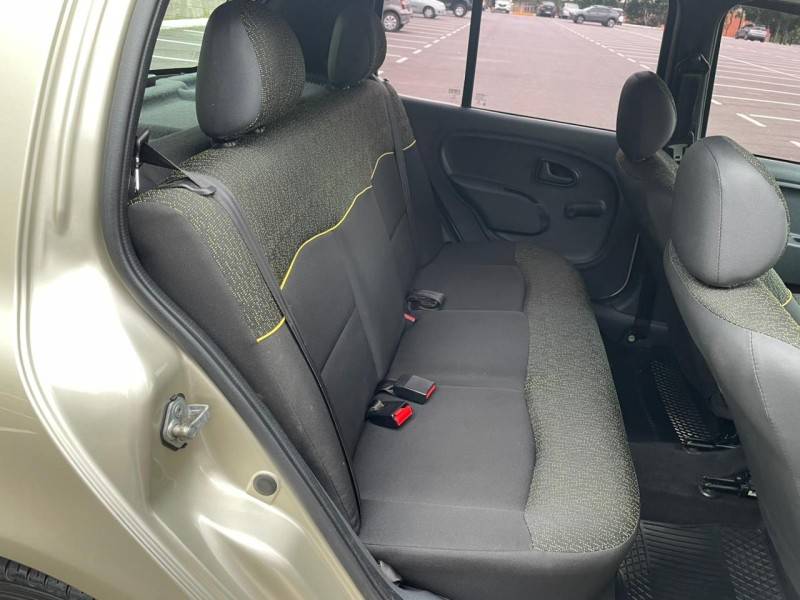 RENAULT - CLIO - 2014/2014 - Dourada - Sob Consulta