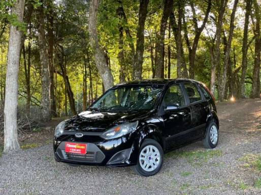 FORD - FIESTA - 2014/2014 - Preta - R$ 33.900,00