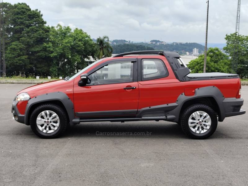 FIAT - STRADA - 2013/2013 - Vermelha - R$ 51.900,00