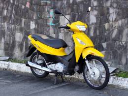 HONDA - BIZ 125 - 2009/2009 - Amarela - R$ 8.900,00