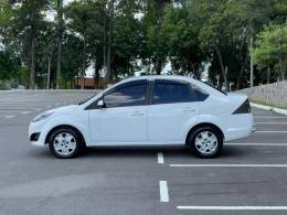 FORD - FIESTA - 2014/2014 - Branca - R$ 34.900,00