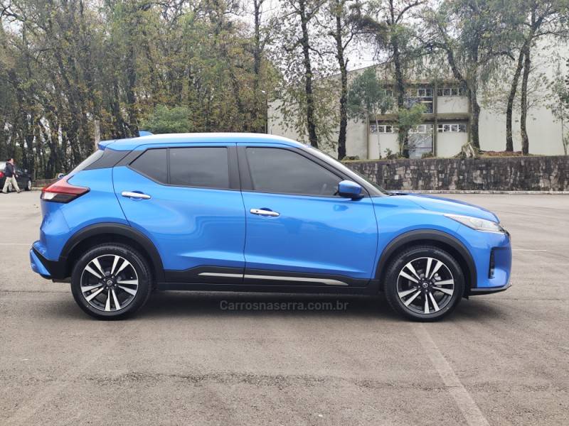 NISSAN - KICKS - 2022/2022 - Azul - R$ 106.900,00