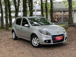 RENAULT - SANDERO - 2014/2014 - Prata - R$ 33.990,00