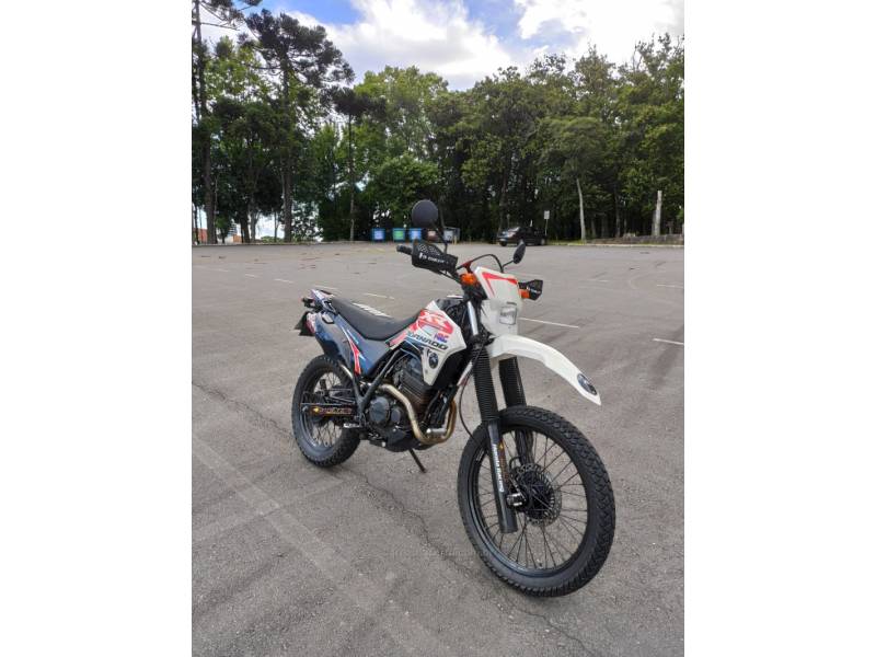 HONDA - XR 250 TORNADO - 2005/2005 - Branca - R$ 15.900,00