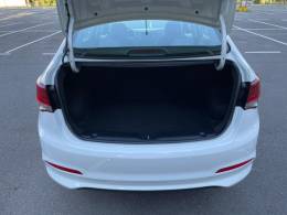 HYUNDAI - HB20S - 2019/2019 - Branca - R$ 69.900,00