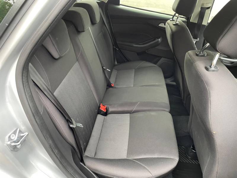 FORD - FOCUS - 2018/2018 - Prata - R$ 71.900,00