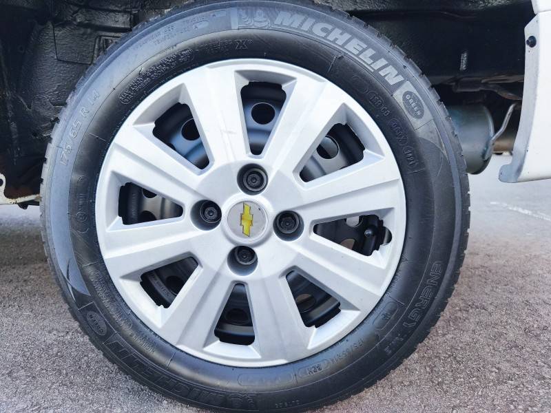CHEVROLET - MONTANA - 2013/2013 - Branca - R$ 39.900,00