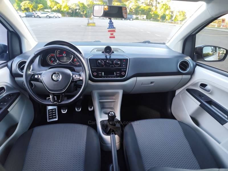 VOLKSWAGEN - UP - 2019/2019 - Branca - R$ 62.900,00