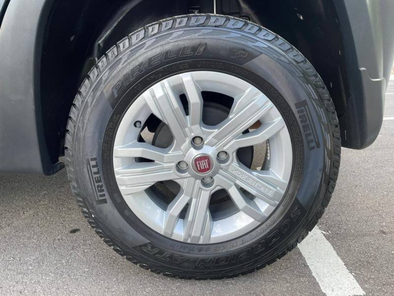 FIAT - IDEA - 2011/2011 - Preta - R$ 35.900,00