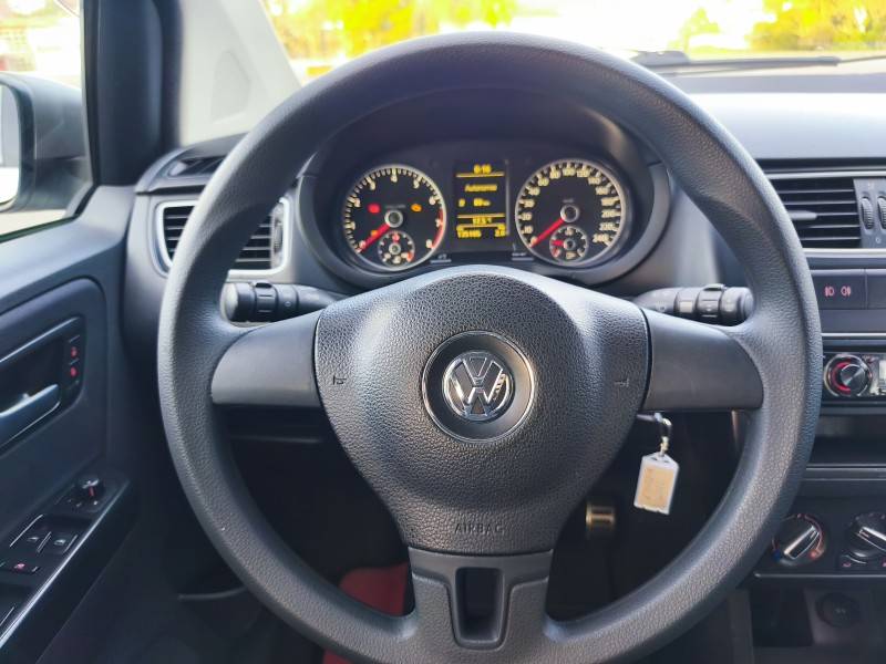 VOLKSWAGEN - CROSSFOX - 2012/2012 - Prata - R$ 43.900,00
