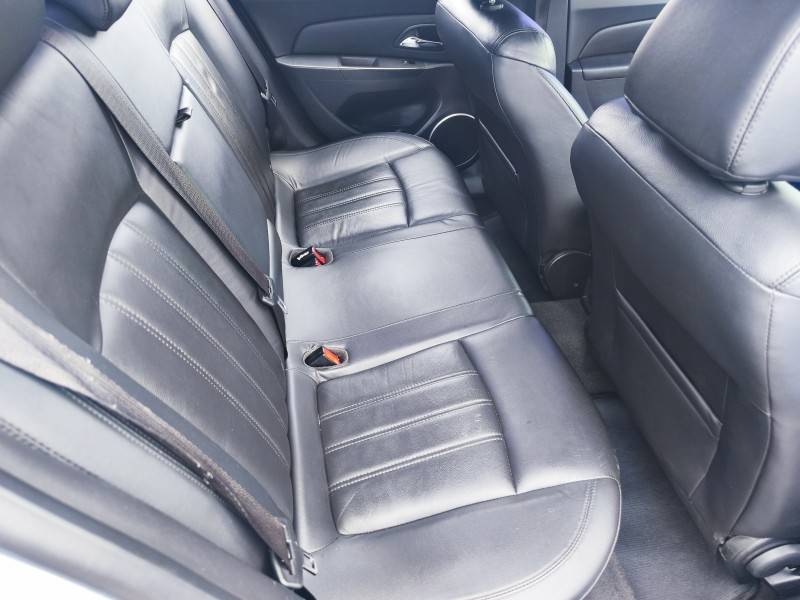 CHEVROLET - CRUZE - 2012/2012 - Prata - R$ 55.900,00