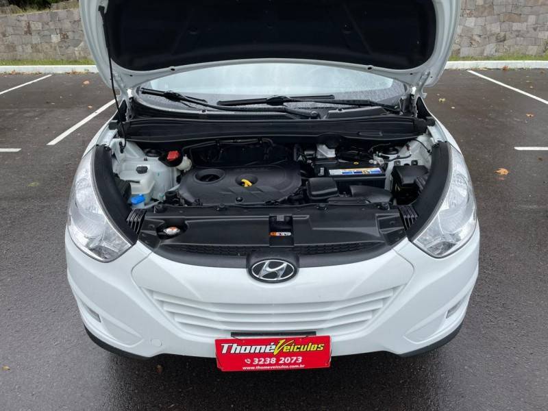 HYUNDAI - IX35 - 2015/2015 - Branca - R$ 73.900,00