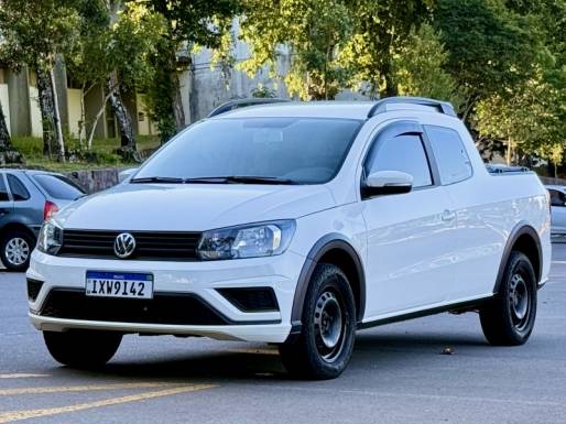 VOLKSWAGEN - SAVEIRO - 2017/2018 - Branca - R$ 63.900,00