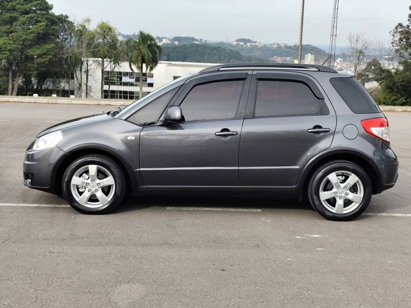 SUZUKI - SX4 - 2010/2010 - Cinza - R$ 39.900,00