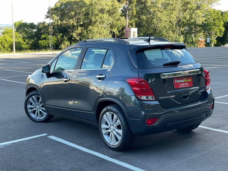 CHEVROLET - TRACKER - 2019/2019 - Cinza - R$ 89.900,00