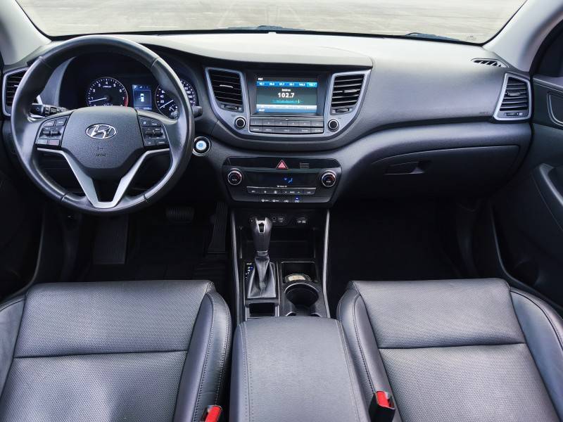 HYUNDAI - TUCSON - 2018/2018 - Branca - R$ 103.900,00