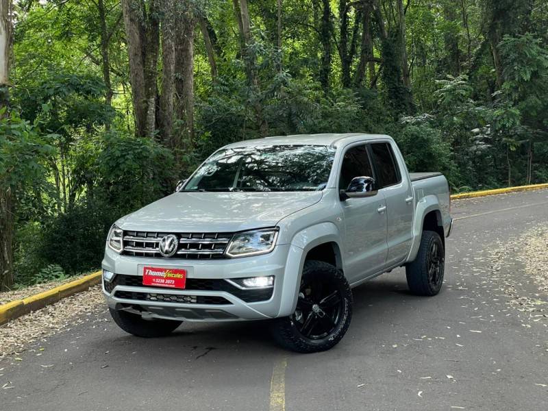 VOLKSWAGEN - AMAROK - 2019/2019 - Prata - R$ 149.900,00