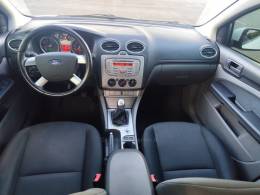 FORD - FOCUS - 2013/2013 - Prata - R$ 45.900,00