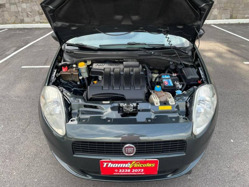 FIAT - PUNTO - 2008/2008 - Cinza - R$ 32.900,00
