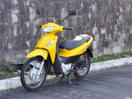 HONDA - BIZ 125 - 2009/2009 - Amarela - R$ 8.900,00