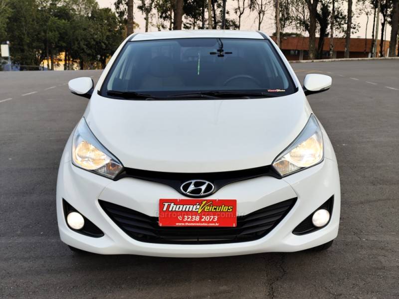 HYUNDAI - HB20S - 2014/2014 - Branca - R$ 53.900,00