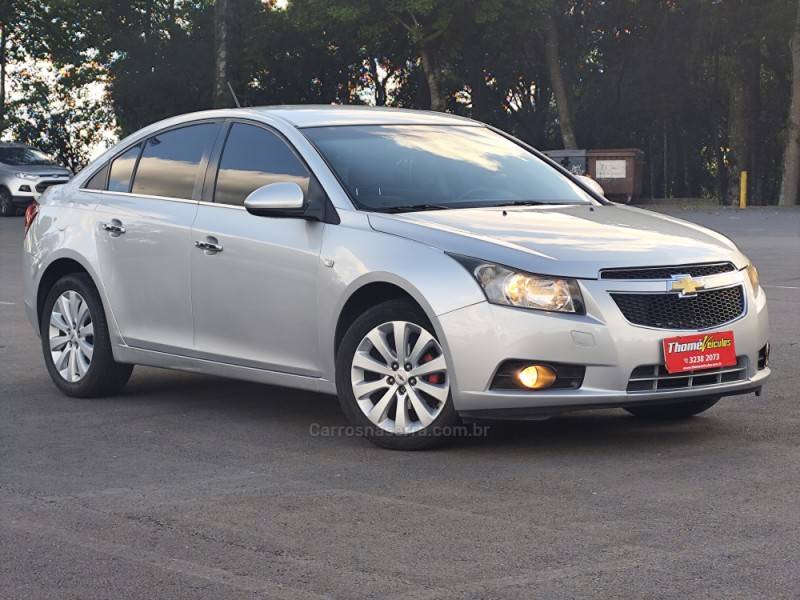 CHEVROLET - CRUZE - 2013/2013 - Prata - R$ 59.900,00