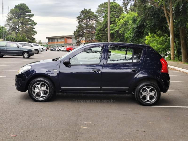 RENAULT - SANDERO - 2009/2009 - Azul - R$ 28.900,00