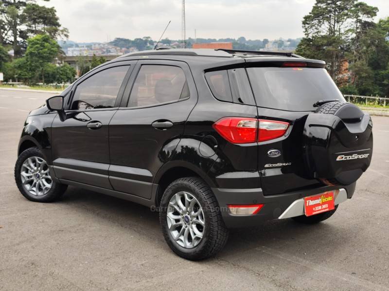 FORD - ECOSPORT - 2017/2017 - Preta - R$ 61.900,00