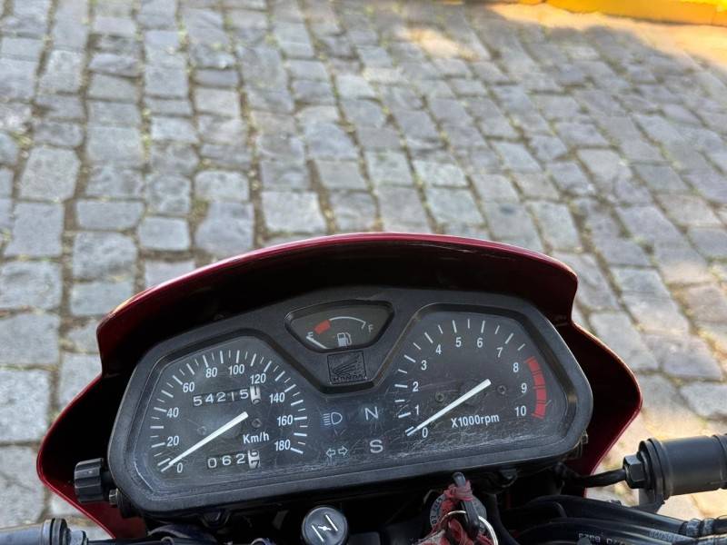 HONDA - NX4 FALCON - 2008/2008 - Vinho - R$ 18.900,00