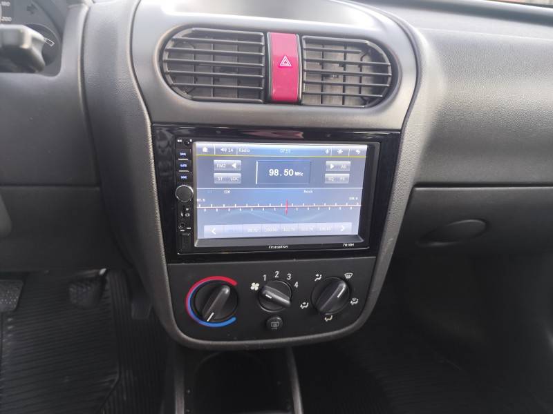 CHEVROLET - CORSA - 2009/2009 - Prata - R$ 29.900,00