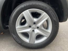 RENAULT - SANDERO - 2022/2022 - Dourada - R$ 67.900,00