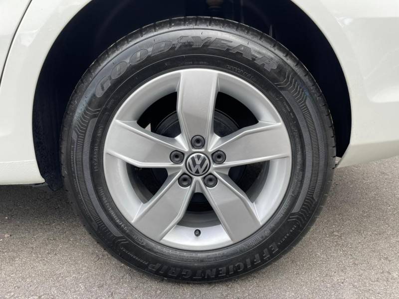 VOLKSWAGEN - SPACEFOX - 2019/2019 - Branca - R$ 58.900,00